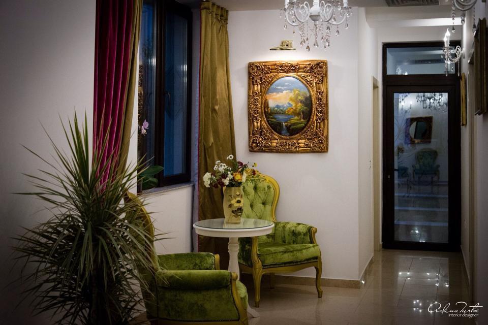Hotel Rais Târgu Jiu Extérieur photo