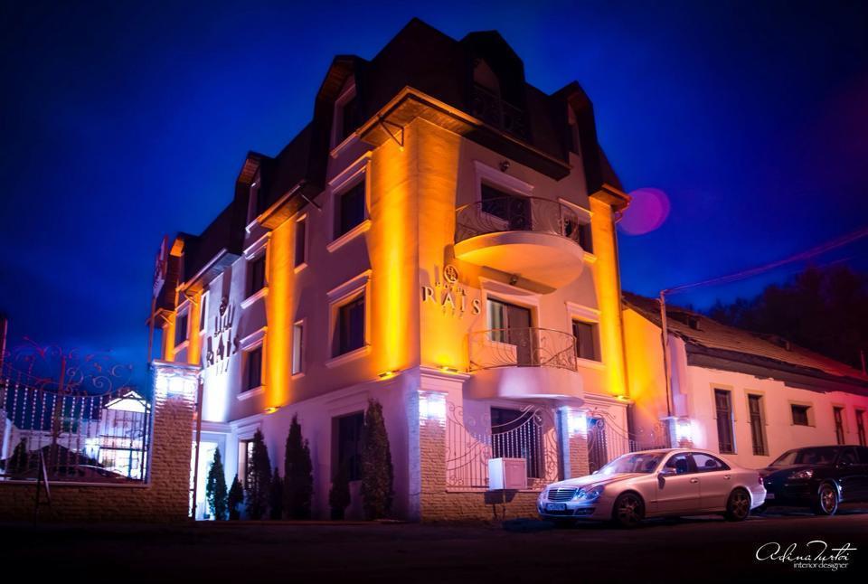 Hotel Rais Târgu Jiu Chambre photo